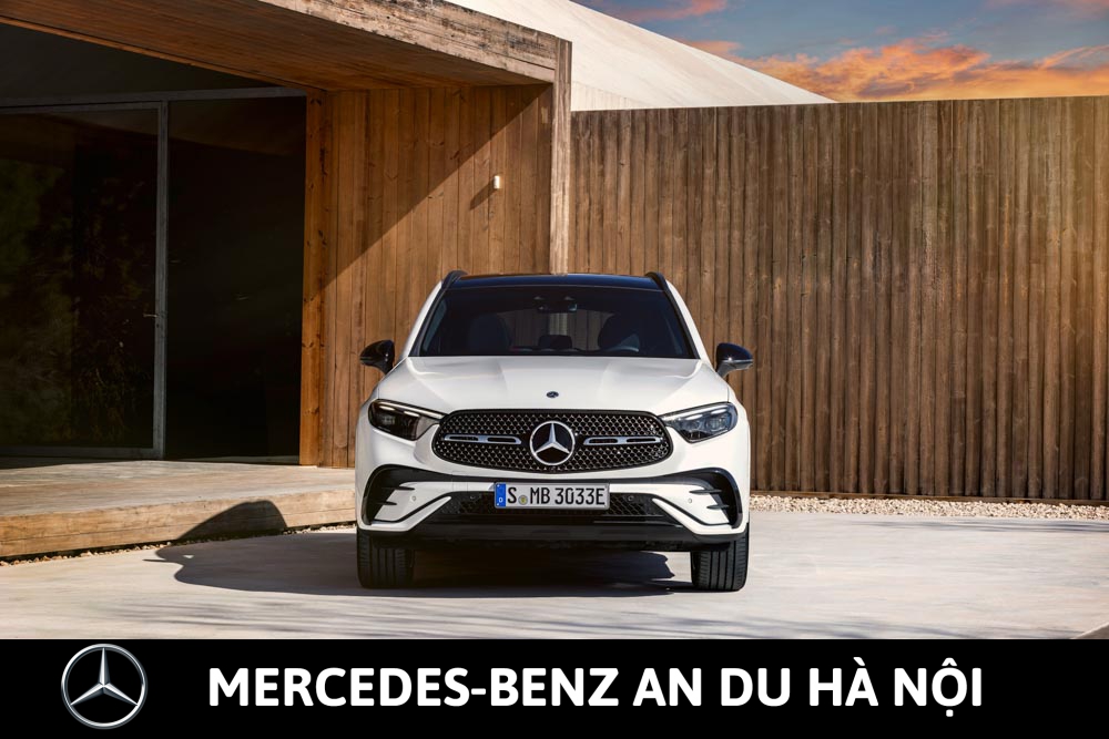 Tổng thể đầu xe GLC 300 4Matic 2023