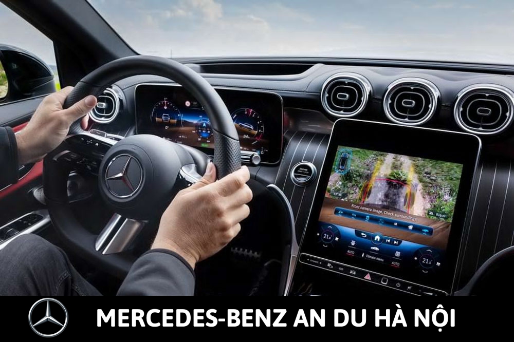 Hệ thống lái xe "Nắp capo trong suốt" trên GLC 300 4Matic